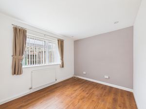 Bedroom- click for photo gallery